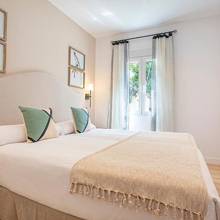 Genteel Home Aire เซบีญา ภายนอก รูปภาพ