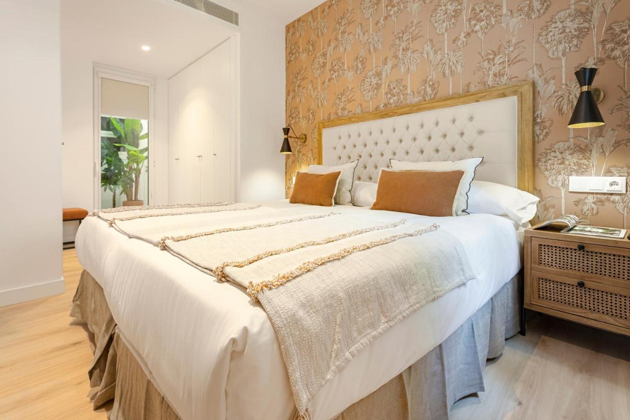 Genteel Home Aire เซบีญา ภายนอก รูปภาพ
