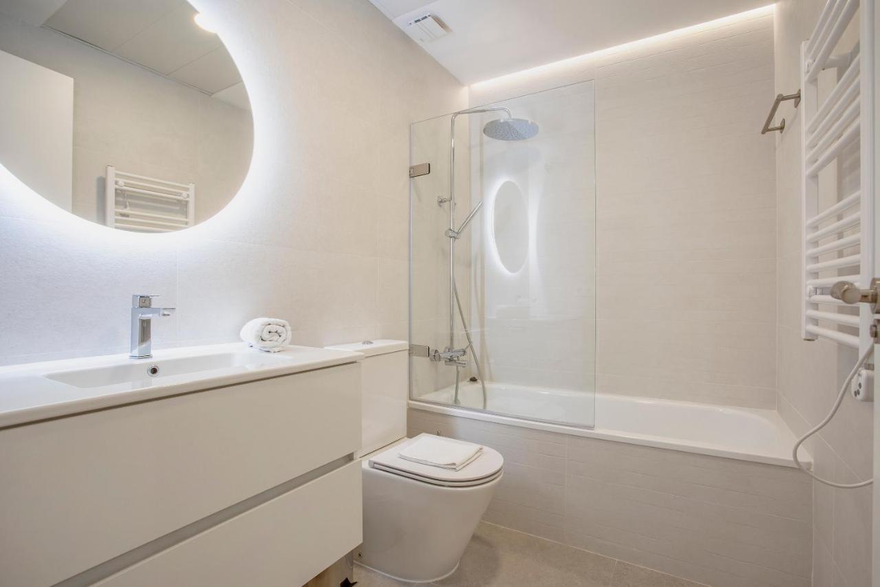 Genteel Home Aire เซบีญา ภายนอก รูปภาพ